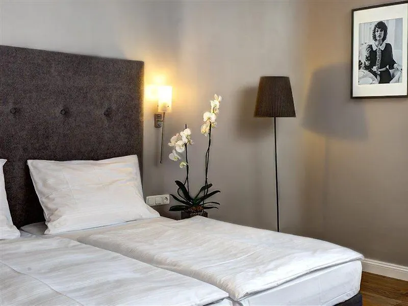 Hotel Amano Duesseldorf  Düsseldorf