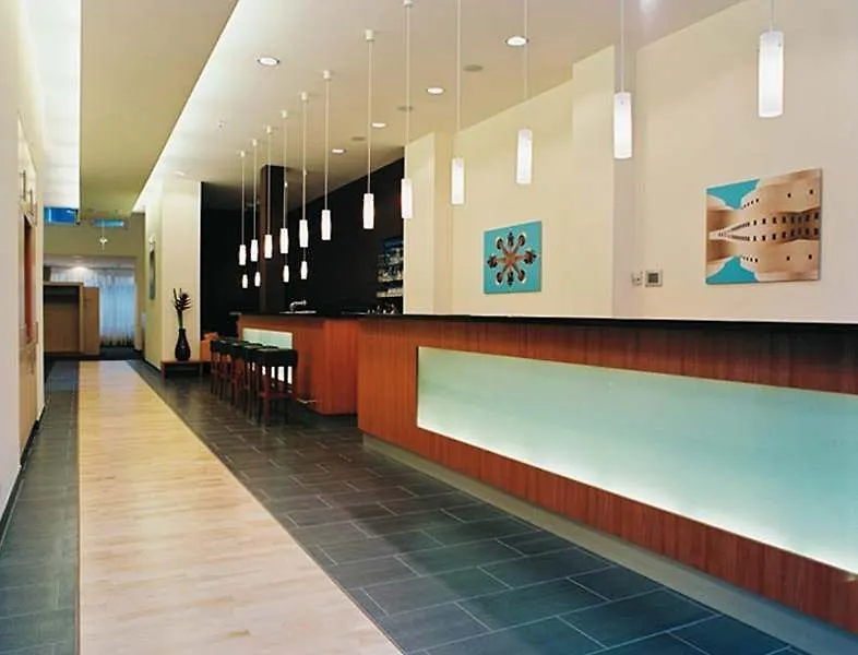 Hotel Amano Duesseldorf