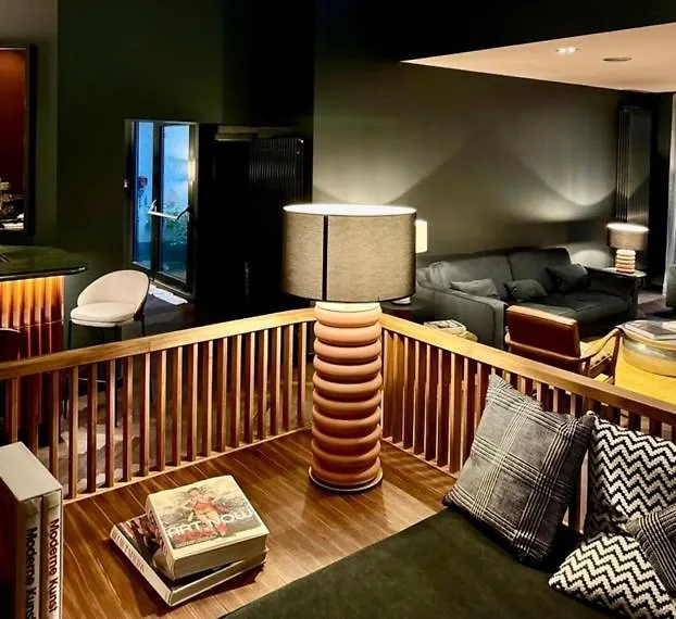 Hotel Amano Duesseldorf 3*, Düsseldorf