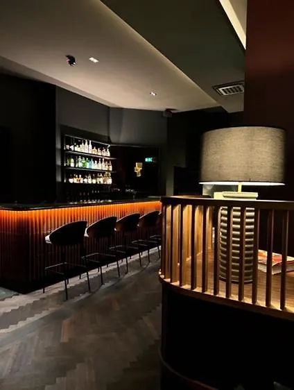 Hotel Amano Duesseldorf 3*, Düsseldorf