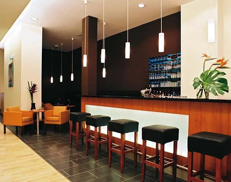 Hotel Amano Duesseldorf