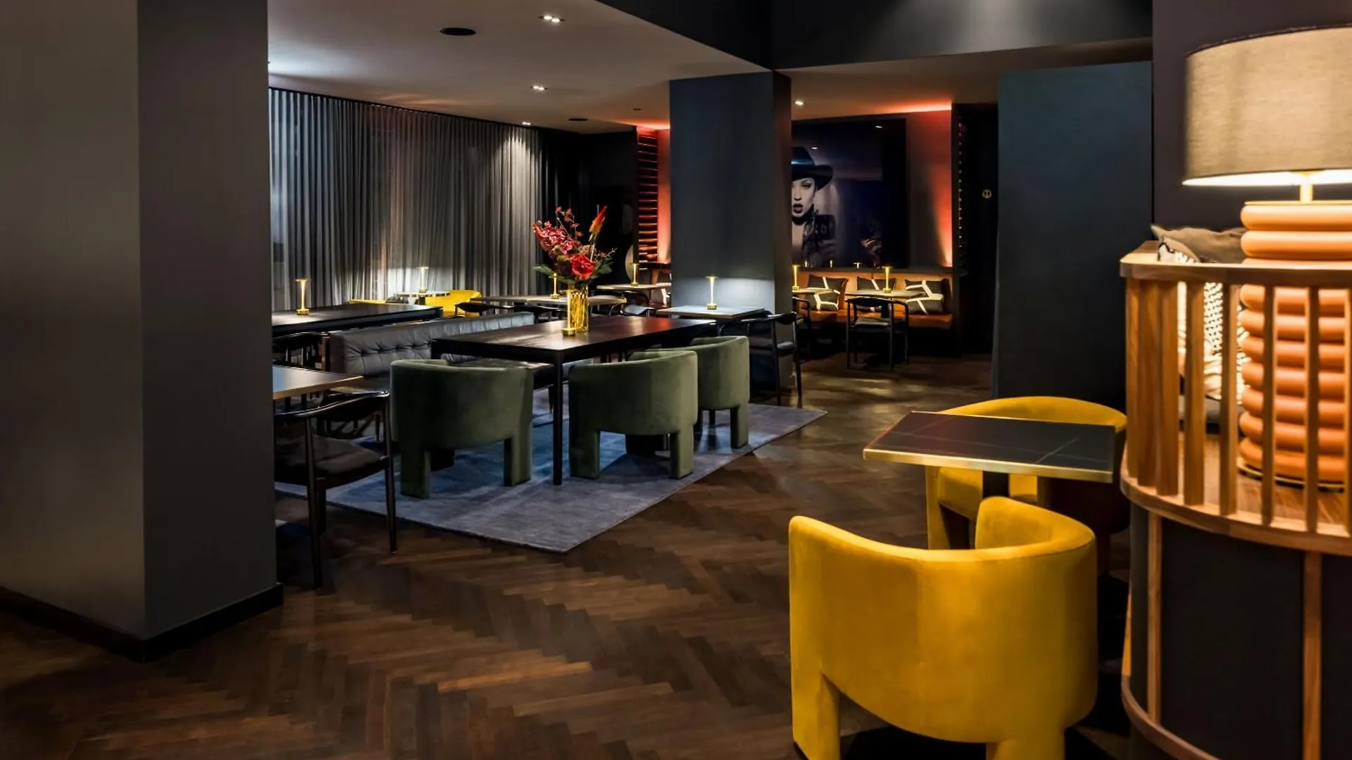 ***  Hotel Amano Duesseldorf Germany